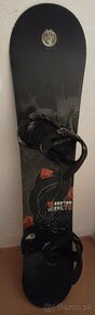 151 cm freestyle snowboard BURTON + viazko