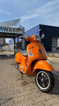 Vespa GTS 300 Super Sport