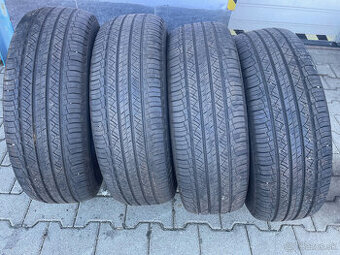 215/70 R16 Michelin (letné)