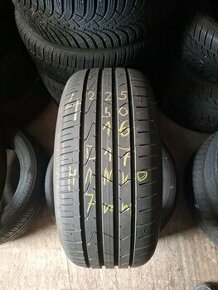 225/50    R16   Hankook