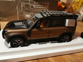 Model auto land rover defender 110 1:18 almost real