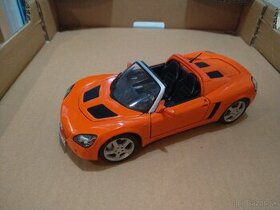 Predám Opel speedster 1:18 Maisto