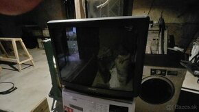 Televízor -Sony High Black Trinitron-