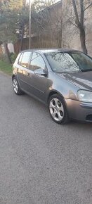 Volkswagen golf 5