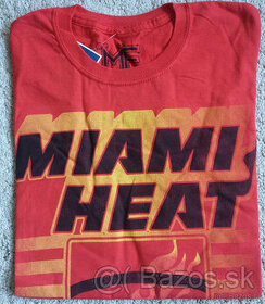 Tricko MIAMI HEAT red , velkost S , uplne nove s visackami