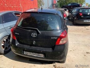 Rozpredam Toyota Yaris 1.0 motor predany