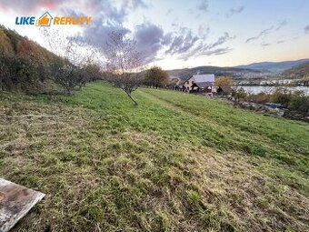 EXKLUZÍVNE:PREDAJ STAVEBNÉHO POZEMKU  V HORNOM MILOCHOVE (PR