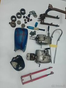 Jawa pionier 50 ,2x motor,zapalovanie,plechy,tlmič