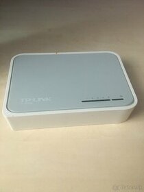 Switch TP LINK  TL-SF1005D - 1