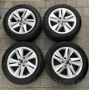 Celorocne pneu +disky 205/55 R16 original vw