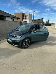 BMW i3 i3s 120Ah, rok výr. 03/2022, Naj. 25 820 km, v záruke - 1