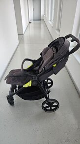 Odlahceny sportovy kocik 4baby STINGER PRO