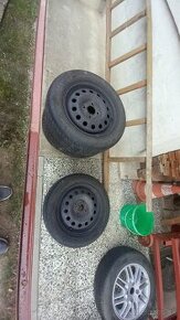 Plechače 15" Ford focus mk.1 bez pneumatik