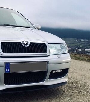 Škoda znaky na kapotu a kufor (78mm/89mm)