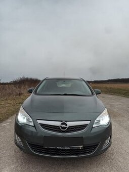 Opel Astra J 1.4 74KW