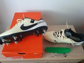 Kopačky Nike Tiempo - 1