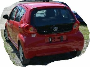 Toyota Aygo 1.0 1KR-FE - 1