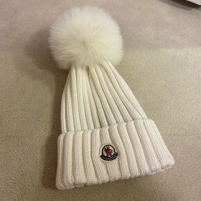 Moncler čiapka biela