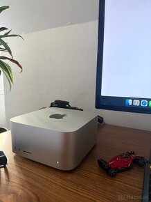 Apple Mac Studio M2 MAX