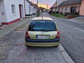 Renault clio