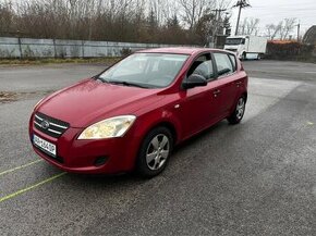 Kia ceed 1.4 benzin