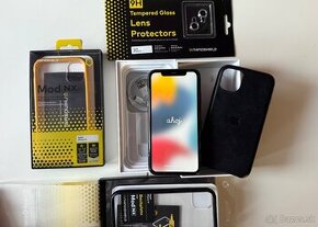 Apple iPhone 11 + Rhinoshield prislusenstvo