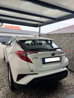 Toyota C-HR 1.8 hybrid Sport Activ 2019, 64 355km