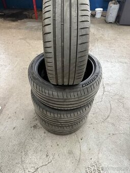 Michelin pilot sport 4 225/40r18 - 1