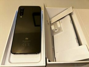 Xiaomi Mi 9 SE - 1