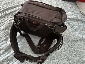 Lowepro Inverse 200 AW foto taška