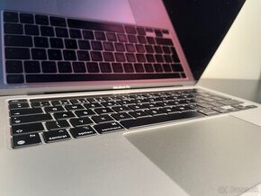 Macbook Pro 13" M1 2020 strieborný