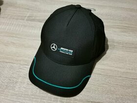 Šiltovka AMG PETRONAS MERCEDES , original s vísačkou PUMA