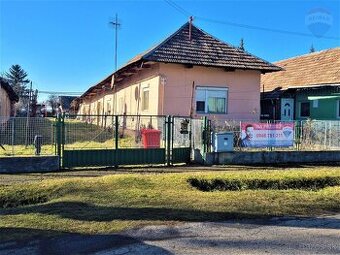 Gazdovský dom na 20á pozemku v Tekovských Lužanoch