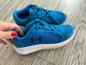 Under armour tenisky