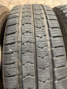 215/70R16C Nexen zimne