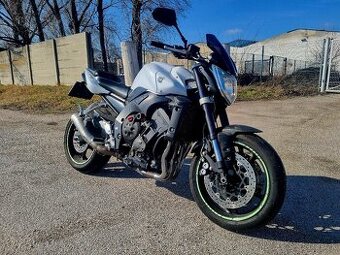 Yamaha FZ1