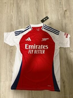 Dres Arsenal-Saka