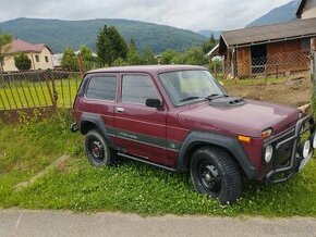 Lada Niva - 1