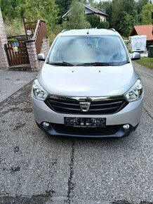 Dacia Lodgy 1.2i rok 2013 strieborná