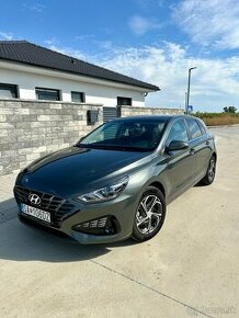 Hyundai i30 1.5 DPi 81kW Family - 1