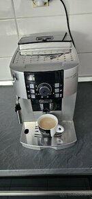 Kávovar DeLonghi Magnifica S