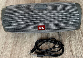 JBL Charge 4