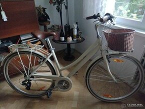 Predám zánovny veľmi pohodlný a elegantný dámsky bicykel Ret