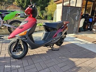 Predam skúter suzuki AN125