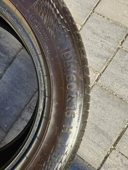 Predám gumy Continental ULTRACONTACT 195/60 R16 89 H Letné