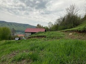 Pozemok so stavebny povolenim Nova Bana