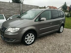 Rozpredám na diely VW TOURAN 2.0TDI 125kw DSG