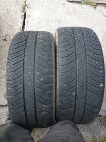 Predam 2ks zimne michelin 235/45 r19 104V