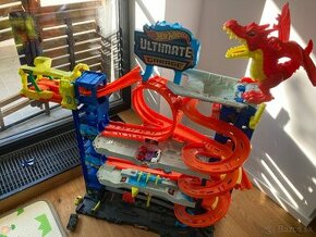 Hot Wheels Ultimate Garage