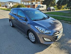 Hyundai i30 combi 1.6Crdi 81kw - 1